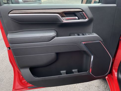 New 2025 GMC Sierra 1500 Elevation image 46