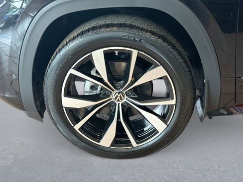 New 2026 Volkswagen Atlas Cross Sport SEL Premium R-Line AWD/4WD image 18