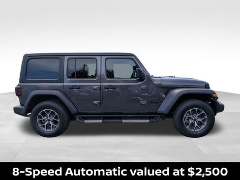 Used 2024 Jeep Wrangler Unlimited Sport AWD/4WD image 5