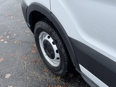 New 2025 Ford Transit 250 Base image 8