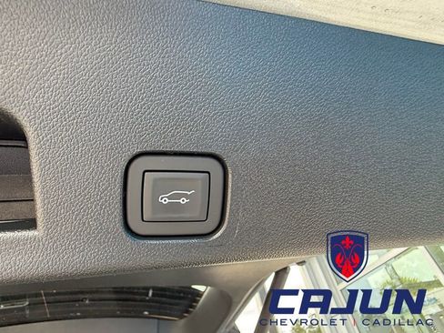 New 2026 Chevrolet Traverse RS w/ LPO, Floor Liner Package FWD image 28