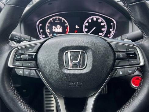 Used 2022 Honda Accord Sport image 28