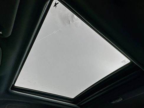 Used 2025 Subaru Forester Sport image 24