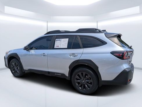 Certified 2023 Subaru Outback Onyx Edition AWD/4WD image 5