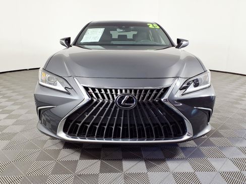Used 2025 Lexus ES 300h w/ Premium Package FWD image 2