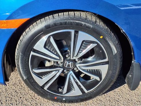 Used 2016 Honda Civic EX-T image 8