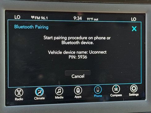 Used 2018 Chrysler Pacifica Touring Plus FWD image 31