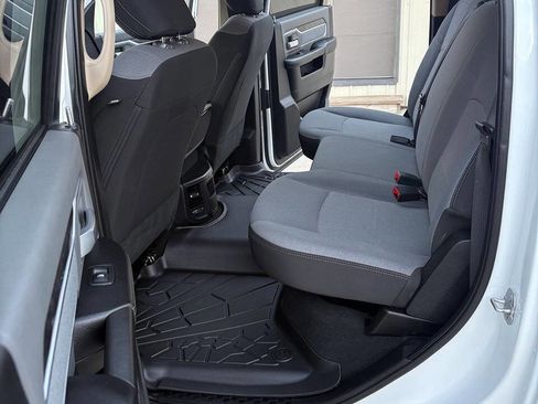 Used 2019 RAM 3500 Big Horn image 11