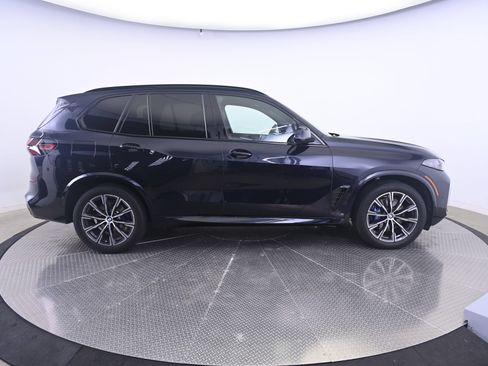 Used 2025 BMW X5 xDrive40i w/ Executive Package AWD/4WD image 8