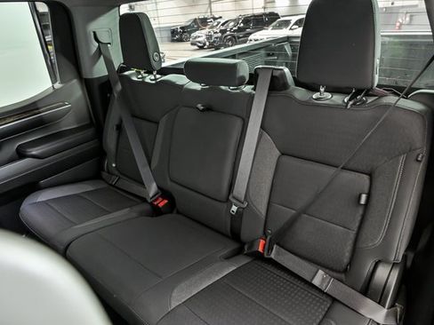 Used 2023 GMC Sierra 1500 Elevation image 12