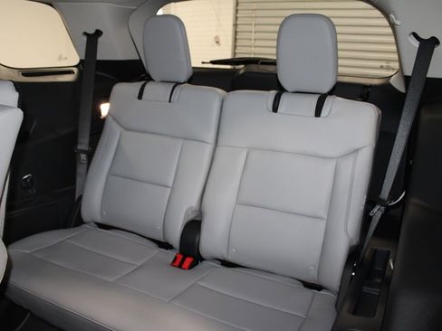 New 2026 Ford Explorer Active w/ Active Comfort Package image 27