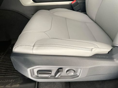 New 2026 Toyota Tundra SR5 AWD/4WD image 12
