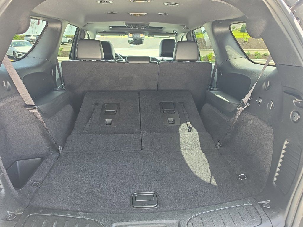 Used 2025 Dodge Durango R/T AWD/4WD image 31