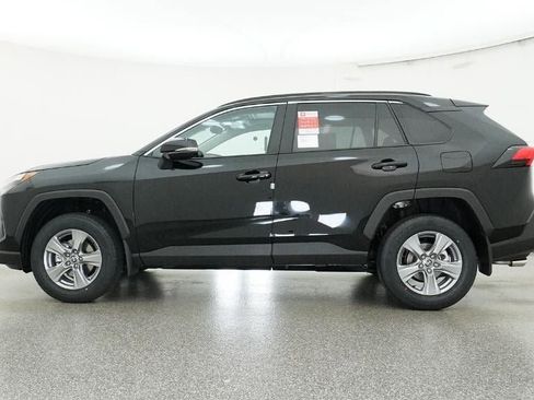 New 2025 Toyota RAV4 XLE image 19