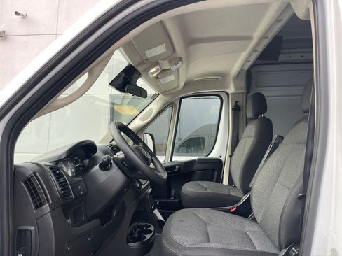 Used 2022 RAM ProMaster 2500 FWD image 10