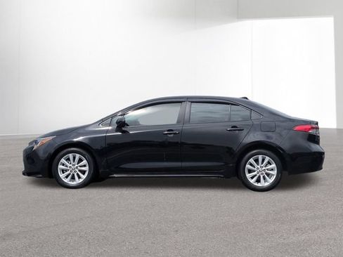 Certified 2025 Toyota Corolla LE w/ LE Premium Package FWD image 9
