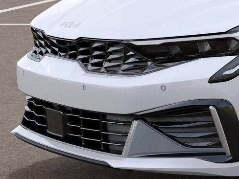New 2025 Kia K5 LXS image 12