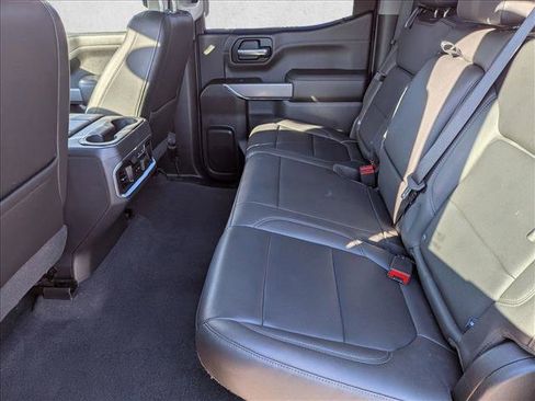 Used 2019 GMC Sierra 1500 SLT w/ SLT Convenience Package image 17