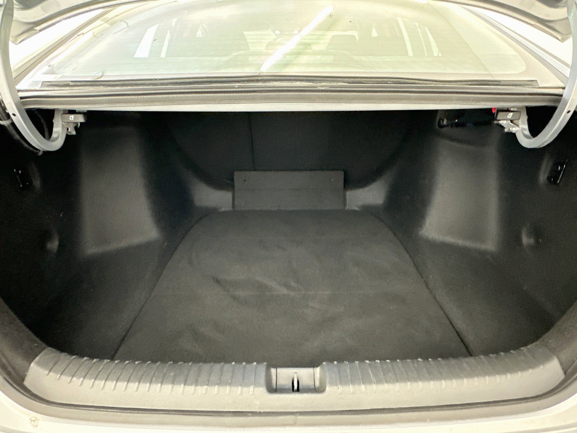 Used 2025 Honda Accord SE image 29