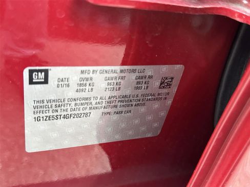 Used 2016 Chevrolet Malibu LT image 17