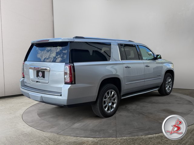 Used 2015 GMC Yukon XL Denali AWD/4WD image 7