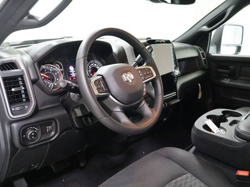 New 2026 RAM 3500 Tradesman image 18