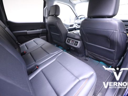 New 2026 Ford F250 Lariat w/ Black Appearance Package image 12