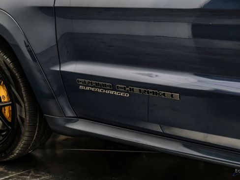 Used 2021 Jeep Grand Cherokee Trackhawk image 37