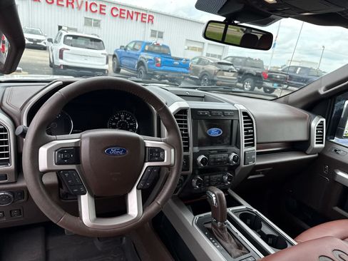 Used 2019 Ford F150 King Ranch w/ Equipment Group 601A Luxury AWD/4WD image 11