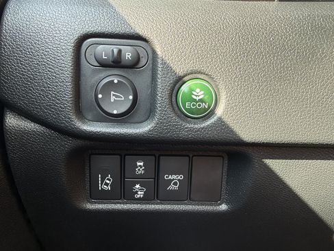 Used 2023 Honda Ridgeline Sport image 24