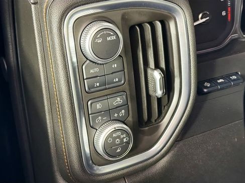 Used 2020 GMC Sierra 1500 AT4 w/ AT4 Premium Package image 10