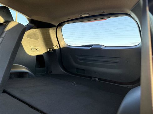 Used 2019 Hyundai Santa Fe AWD image 14