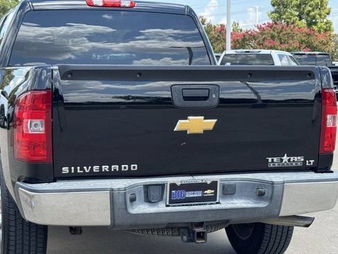Used 2010 Chevrolet Silverado 1500 LT w/ Texas Edition RWD image 8