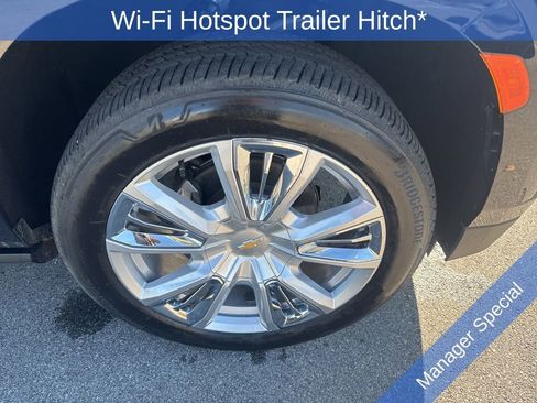 Used 2024 Chevrolet Suburban High Country w/ Premium Package image 15