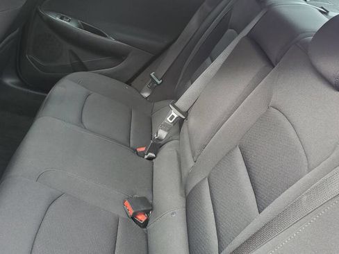 Used 2020 Chevrolet Malibu LT image 18