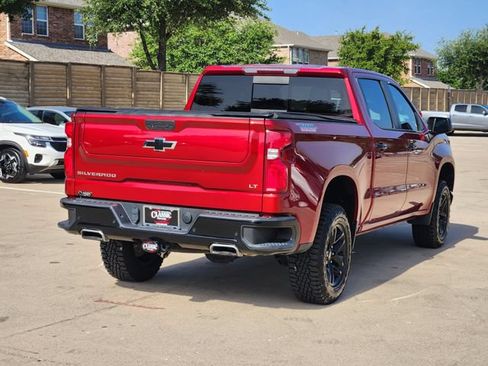 Used 2021 Chevrolet Silverado 1500 LT Trail Boss w/ Convenience Package II AWD/4WD image 16