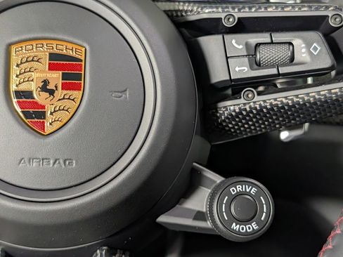 New 2026 Porsche Macan GTS AWD/4WD image 32