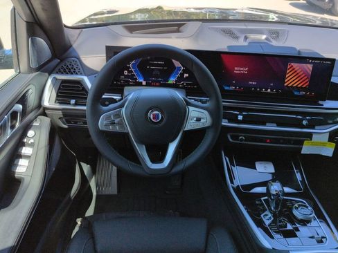 New 2026 BMW ALPINA XB7 AWD/4WD image 16