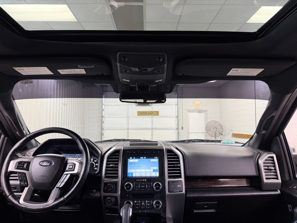 Used 2017 Ford F150 Platinum w/ Equipment Group 701A Luxury AWD/4WD image 29