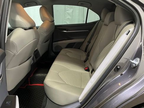 Certified 2023 Toyota Camry SE image 9