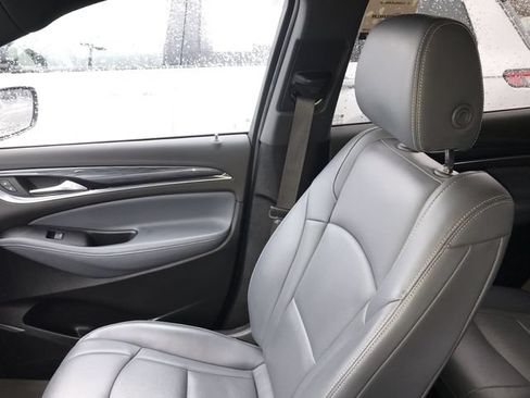 Used 2023 Buick Enclave Essence w/ Experience Buick Package AWD/4WD image 24