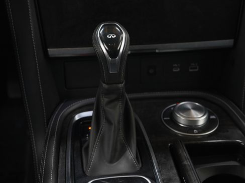 Used 2022 INFINITI QX80 Luxe image 24