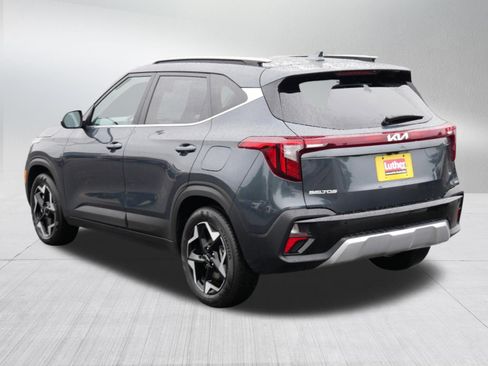 Used 2024 Kia Seltos EX AWD/4WD image 5