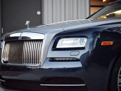 Used 2016 Rolls-Royce Wraith RWD image 6