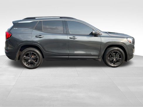 Used 2020 GMC Terrain SLE w/ Driver Convenience Package AWD/4WD image 8