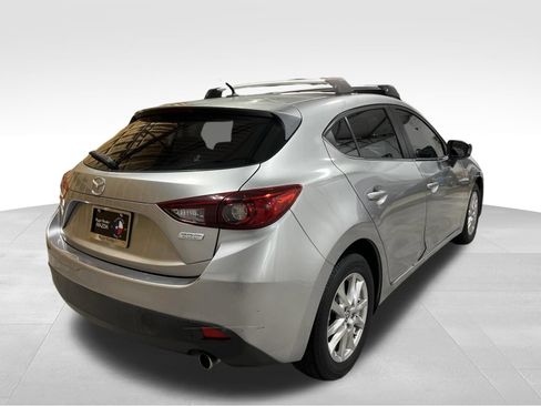 Used 2014 MAZDA MAZDA3 i Touring w/ Moonroof Package 1 FWD image 5