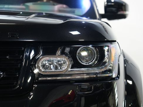 Used 2016 Land Rover Range Rover LWB SV Autobiography image 10