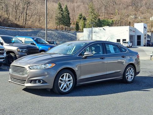 Used 2013 Ford Fusion SE image 5