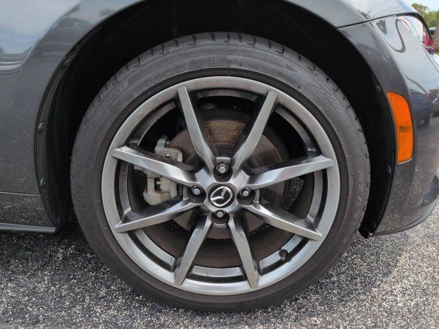 Used 2022 MAZDA MX-5 Miata RF Grand Touring w/ Weather Package RWD image 11