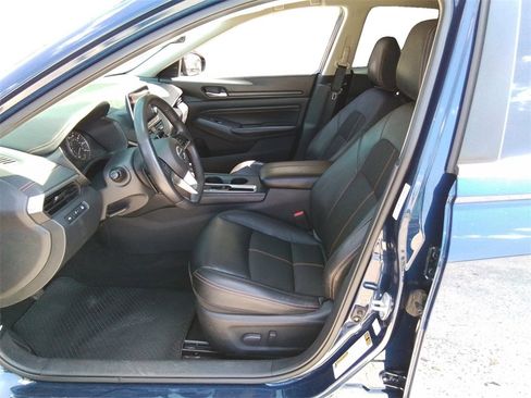 Used 2021 Nissan Altima 2.5 SR image 9